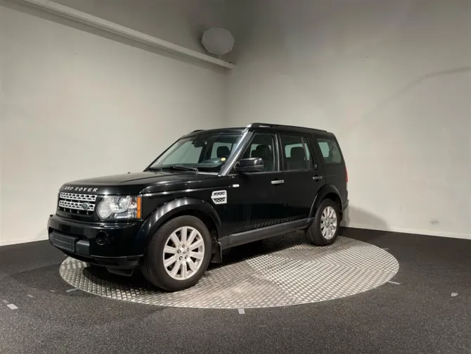 Land Rover Discovery 3,0 SD V6 HSE 4&#215;4 256HK 5d 8g Aut.