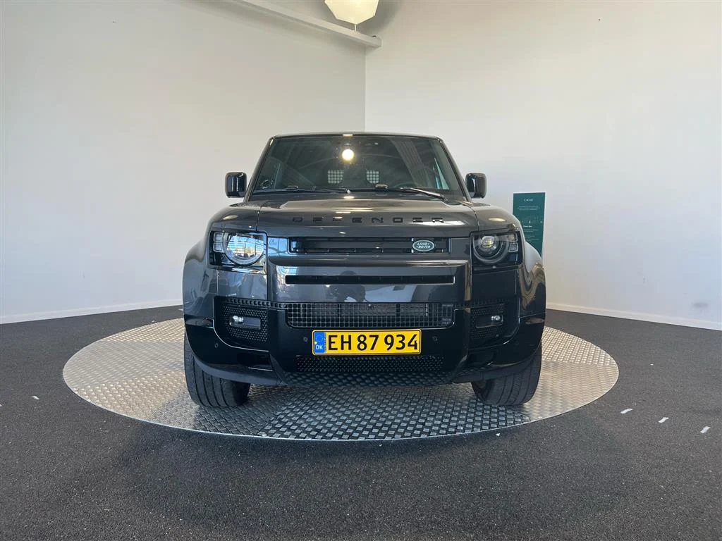 Land Rover Defender 110″ 3,0 Mild hybrid X-Dynamic SE AWD 250HK Van 8g Aut.
