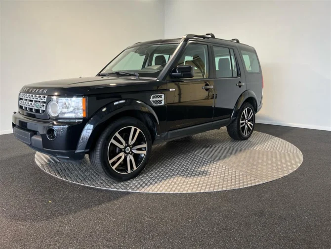 Land Rover Discovery 3,0 SD V6 HSE 4&#215;4 256HK 5d 8g Aut.