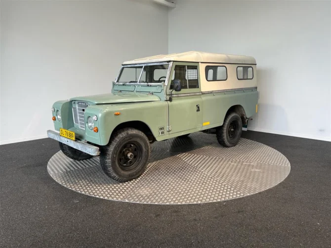 Land Rover Serie III 109&#8243; 3,5 V8 4&#215;4 92HK Van