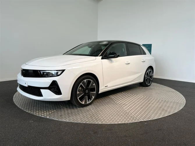 Opel Astra-e EL GS 156HK 5d Aut.
