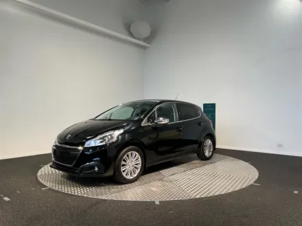 Peugeot 208 1,2 PureTech Allure+ 82HK 5d til salg Peugeot 208 1,2 PureTech Allure+ 82HK 5d til salg