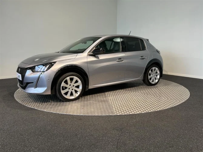 Peugeot 208 1,2 PureTech GT 100HK 5d 6g