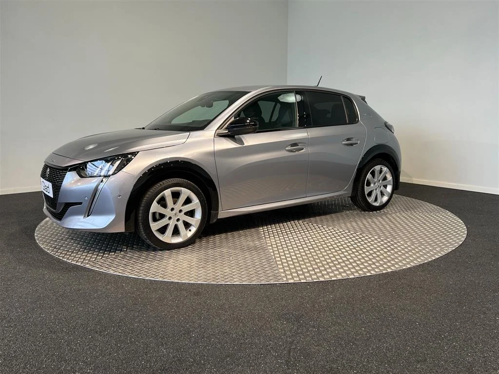 Peugeot 208 1,2 PureTech GT 100HK 5d 6g