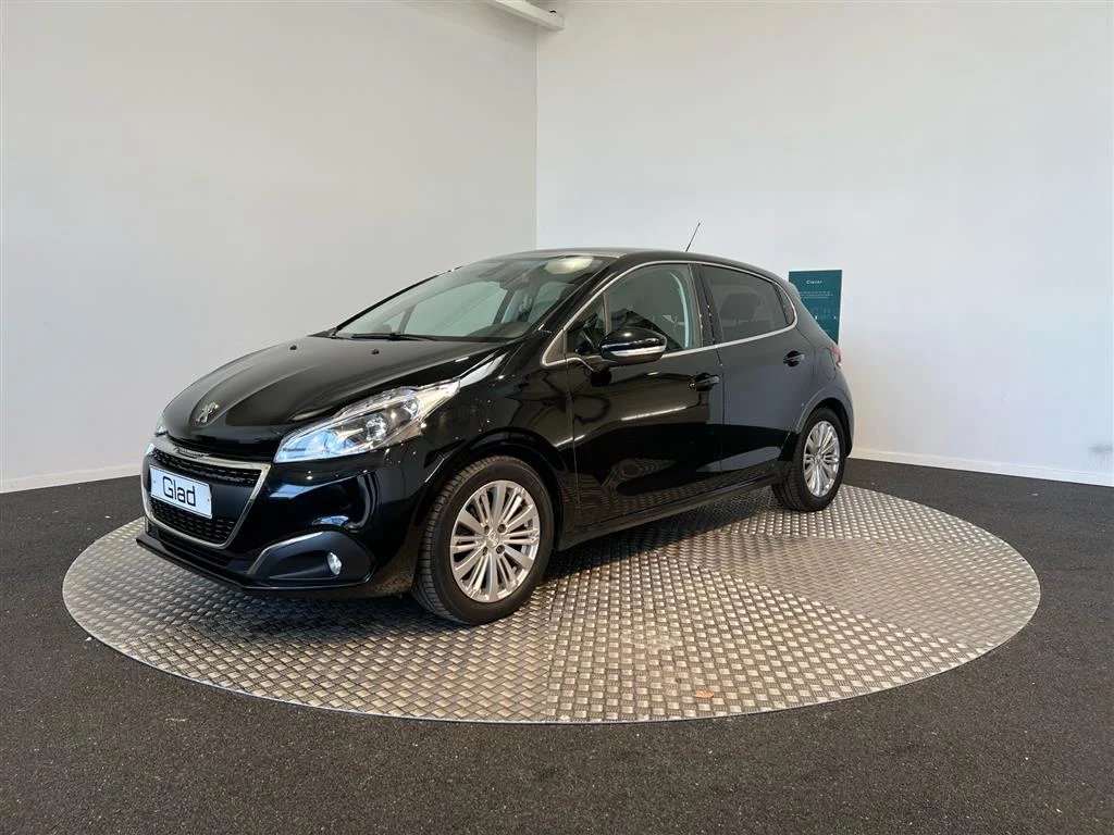 Peugeot 208 1,5 BlueHDi Privé 100HK 5d til salg