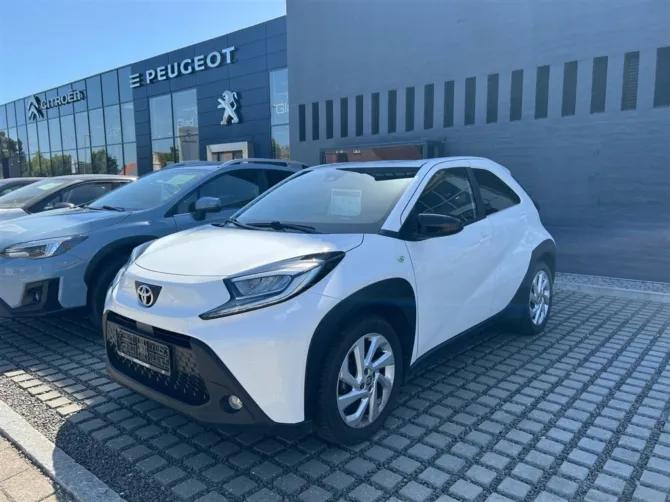 Toyota Aygo X 1,0 VVT-I Active 72HK 5d