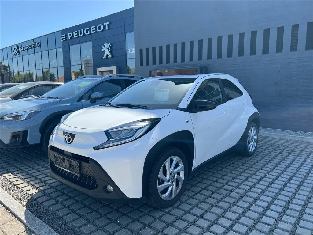 Toyota Aygo X 1,0 VVT-I Active 72HK 5d